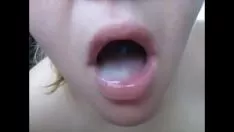 Play Hot nude statue bspoil suck in phallus in car & take back his cum
