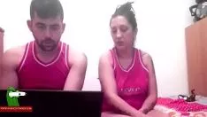 Abspielen Gehörnter Laptop-Computer, Miezekatze offen. raff267
