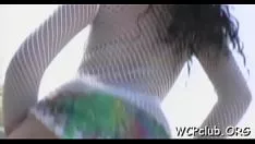 Reproduzir Donzela morena elegante sobre mika brownness ama um severamente dingdong