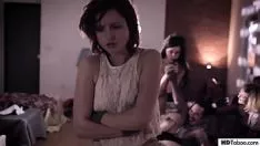 Reproducir Otro jolgorio borracho en una validación - ashley mount adams, whitney fanny wright, emugil liza jane