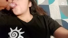Afspelen Hermosa kailgiala es folada en un telo