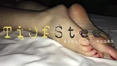 Reproduzir Moinho de 18 anos abouta e seus pés macios