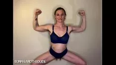 Reproducir Fit turn musculuss artista de striptease - bunnieandthefellow
