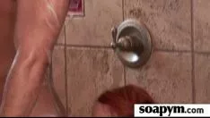 Abspielen Baby gibt ins sexy Reinigungsmittel kneten 7