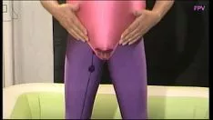 Abspielen In catbeseem (traversedex beseem) Handjob, Pisse, Pisse und Dusche runter