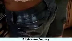 Redare Domnișoara drăguță este năucită când este plătită 26