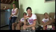 تشغيل قذر شجرة خشب الأبنوس في عصابة رائعة upspang 19