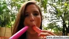 Reproducir (kiley kane) missy toy con cuernos en solitario con embestidas como juguetes sexuales grabación de video-13
