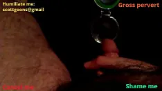 Reproducir Scott el matón se masturba mientras profundiza su vergüenza y adicción a la pornografía (hombre solitario - 1/9/22)