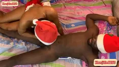 Riproduci Scopandola con il mio cazzo nero nigeriano il giorno di natale!!