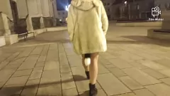 Afspelen Blonde Latina Milf Ariela Rider Public flitsen met anale plug