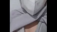 Reproduzir Ostentate toge para menina