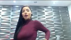 Putar 2 missy di webcam